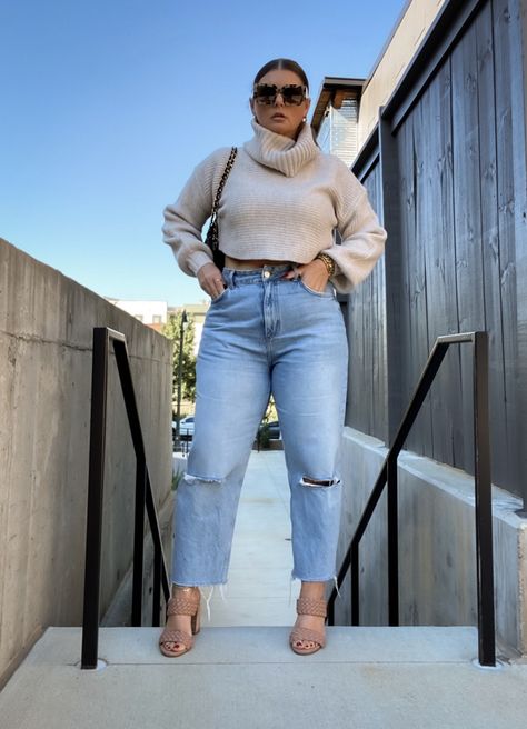 30 FALL OUTFIT IDEAS: GIRLS NIGHT OUT WEEK Pub Outfit Night Casual Winter, Pub Night Outfit, Party Outfit Plus Size Night, Girls Night Out Outfit Ideas Winter, Pub Outfit Night, Pub Outfit Night Casual, Plus Size Night Out Outfit Clubwear, Plus Size Night Out, Plus Size Night Out Outfit