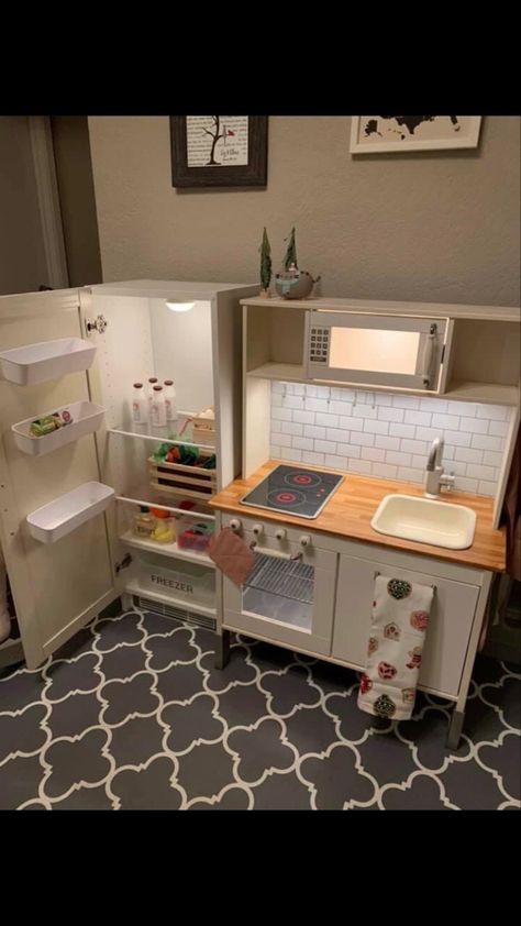 Ikea Kids Kitchen Accessories, Diy Ikea Toy Kitchen, Ikea Play Kitchen With Fridge, Play Refrigerator Diy Ikea, Cute Play Kitchen, Play Kitchen Ikea Hack, Refurbished Play Kitchen, Montessori Play Kitchen Diy, Kids Ikea Kitchen Hack