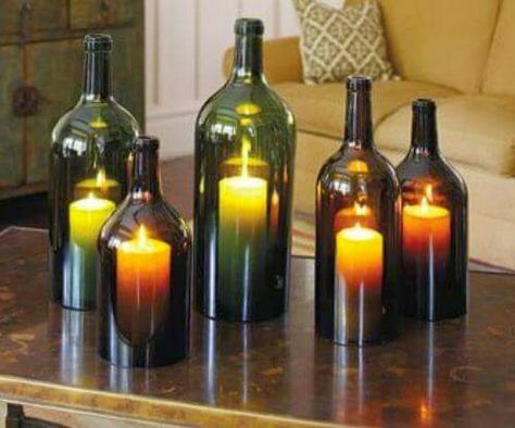 Reuse Wine Bottles, Bottle Candle Holder, Old Wine Bottles, Empty Wine Bottles, Wine Bottle Candles, Glass Bottle Diy, Wine Bottle Art, Bottle Candles, Candle Cover