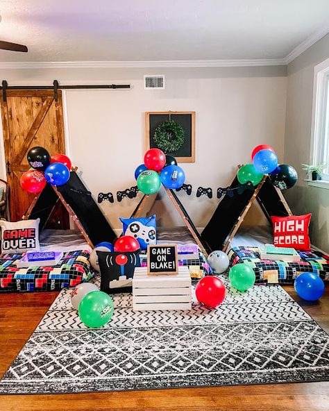 Video Game Sleepover Party, Gamer Sleepover Party, Gamer Sleepover, Boy Sleepover, Disney Movie Night Dinner, Movie Night Dinner, Video Games Birthday Party, Glamping Party, Disney Movie Night