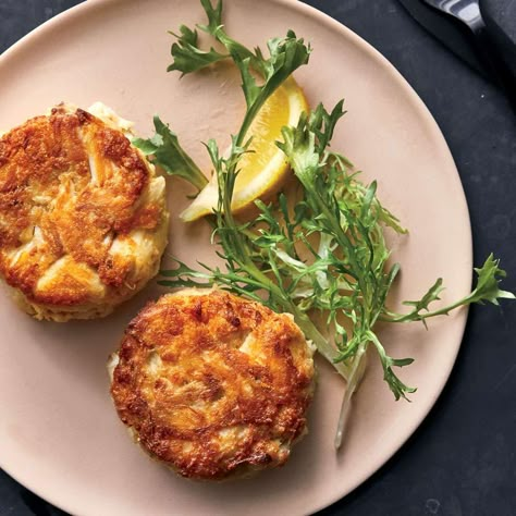 Baltimore-Style Crab Cakes Baltimore Crab Cakes, Crab Cake Recipes, Lump Crab Cakes, Maryland Crab Cakes, Crab Cake Recipe, Andrew Zimmern, Wine Magazine, Crab Cake, Crab Recipes