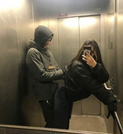 Couple In Elevator, Grunge Couple, Hot Wheel, Couple Goals Teenagers, Couples Vibe, Cute Relationship Photos, Cute Couples Photos, Relationship Goals Pictures, Couples Poses For Pictures