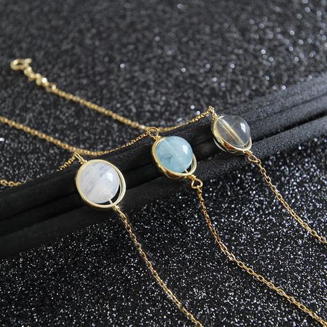 Grey Moonstone, Aquamarine Bracelet, Silver Bracelets For Women, Estilo Boho Chic, Moonstone Bracelet, Protection Bracelet, Sapphire Bracelet, Dainty Bracelets, Gold Bracelet Chain