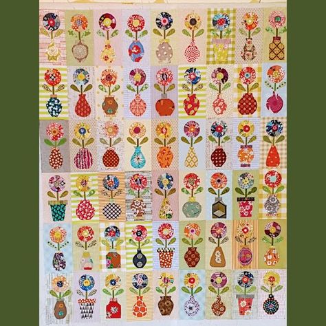 Irene Blanck on Instagram: "Here's the whole quilt... Little Blooms #littleblooms #focusonquiltspattern #ireneblanckdesigns" Irene Blanck, Scrappy Quilt Patterns, Flower Quilts, String Quilts, Scrappy Quilt, Applique Quilts, Modern Quilts, The Whole, Quilt Patterns