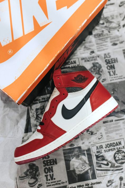 Jordan 1 Outfit Chino, Jordan 1 Lost And Found Wallpaper, Jordan 1 Chicago Wallpaper, Nike Lost And Found, Chicago Lost And Found Outfit, Air Jordan 1 Lost And Found, Nike Air Jordan 1 Lost And Found, Jordan 1 High Lost And Found, Nike Jordan High