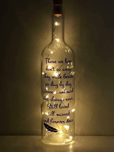 Quotes On Glass Bottles, Light Bottles Diy Craft Ideas, Bottles Decoration Diy, Hand Painted Bottles, Light Up Bottles, Glass Bottle Diy, Diy Glass Bottle Crafts, Wine Bottle Art, Glass Bottles Art