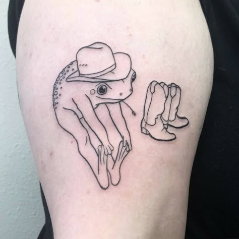 Winkt - we love ink on Instagram: “🐸 🤠 Love this piece by the talented @satinsatan . Even cow frogs get the blues . Don't forget to stretch . . #frogtattoo #cowboytattoo…” Cowboy Frog Tattoo, Tattoo Memes, Cowboy Frog, Cow Tattoo, Cowboy Tattoos, Frog Tattoo, Frog Print, Saved Tattoo, Tattoos Mandala