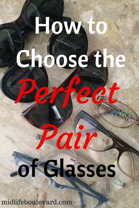 How to Choose the Perfect Pair of Glasses Bangs Grey Hair, Glasses Eye Makeup, Glasses Tutorial, Best Eyeglass Frames, Women Gray Hair, Grey Hair And Glasses, Grey Hair With Bangs, Multifocal Lenses, Best Eyeglasses