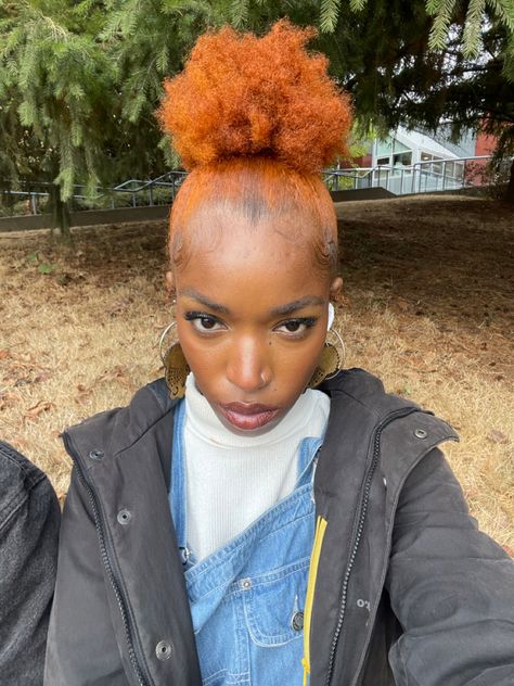 Black woman with ginger hair Adore Dye Ginger, Dye Ideas For Black Women, Dye Ginger Hair, Adore Ginger Hair Color, Ginger Dyed Hair Black Women, Adore Hair Dye Black Women, Ginger Hair On Black Women, Ginger Dye, Woman With Ginger Hair