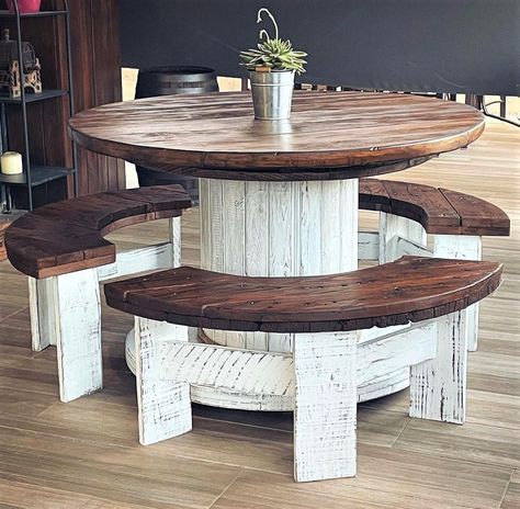 Wood Spool Tables, Wire Spool Tables, Wooden Spool Tables, Wooden Spool Projects, Pallet Furniture Ideas, Table Palette, Spool Furniture, Spool Tables, Wood Spool