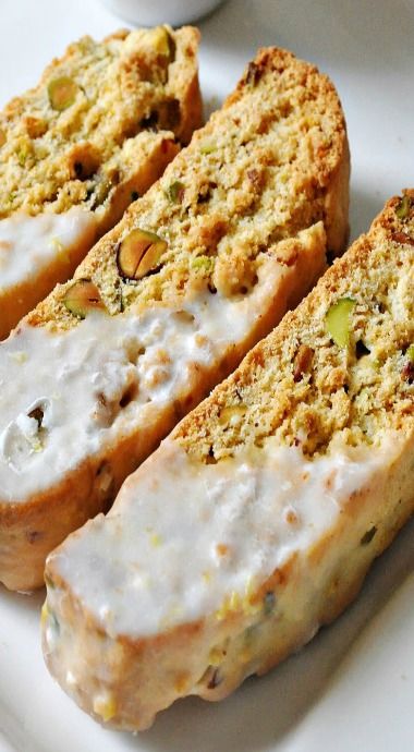 Lemon Pistachio Biscotti, Best Biscotti Recipe, Gluten Free Biscotti, Biscotti Recipes, Lemon Pistachio, Roasted Pistachios, Italian Biscotti, Pistachio Biscotti, Biscotti Cookies