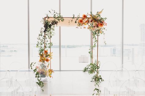 Chic Bohemian Inner-city Toronto wedding | Toronto Real Weddings | Item 13 via Magnolia Rouge Spring Chuppah, Copper Chuppah, Huppah Wedding, Simple Wedding Arch, Wedding Toronto, Wedding Chuppah, Altar Ideas, Bedroom Vibes, Backdrop Frame