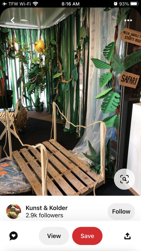 Jungle Theme Classroom Decorations, Jungle Theme Decorations, Jurassic Park Birthday Party, Jurassic Park Party, Jungle Theme Classroom, Jungle Theme Birthday Party, Rainforest Theme, Jungle Thema, Jungle Decorations