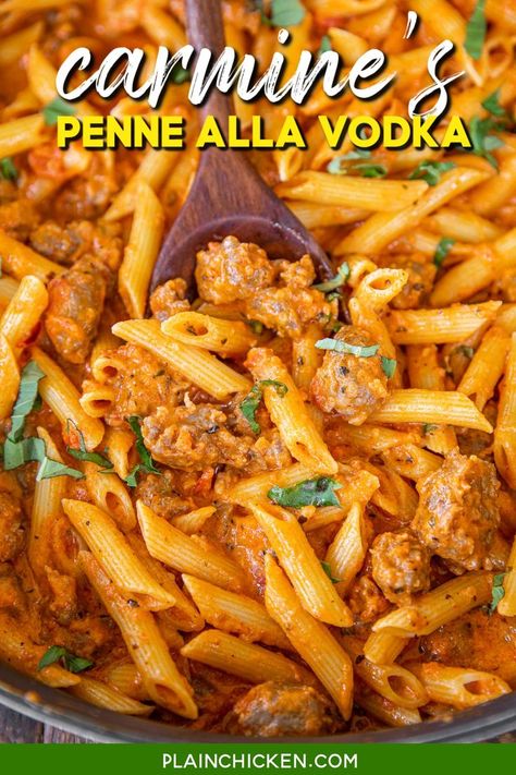 Vodka Spaghetti, Vodka Sauce Pasta Recipe, Vodka Penne Pasta, Pasta Italian Sausage, Penne Vodka Sauce, Sausage Penne Pasta, Sausage Penne, Vodka Sauce Recipe, Vodka Sauce Pasta