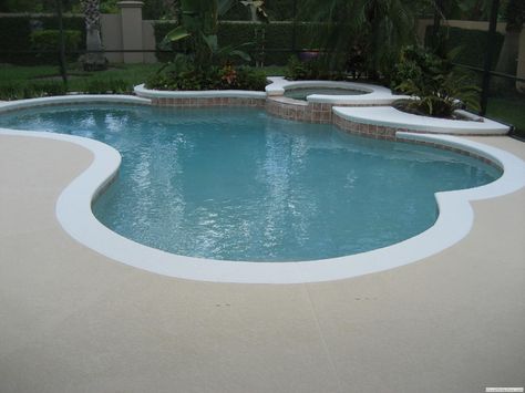 Cool deck design Like the colour Painted Pool Deck, Paint For Concrete, Kool Deck, Deck Paint Colors, Dark Deck, Paint Deck, Concrete Pool Deck, Grey Deck, Paint Concrete Patio