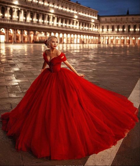 #red #dress #gorgeous Red Quinceanera Dress, Wedding Dress Off Shoulder, Red Wedding Gowns, Red Ball Gowns, Red Ball Gown, Princess Wedding Gown, Ballroom Gowns, Red Quinceanera Dresses, Red Wedding Dress