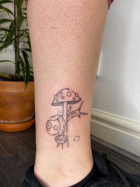 Tree Mushroom Tattoo, Snail With Mushroom Tattoo, Frog And Snail Tattoo, Long Mushroom Tattoo, Unique Mushroom Tattoo, Snail On Mushroom Tattoo, Snail And Mushroom Tattoo, Mushroom Snail Tattoo, Ecosystem Tattoo