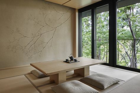 Aman Kyoto, Zen Interiors, Tatami Room, Japanese Home Design, Luxury Hotel Room, Japanese Minimalism, Japanese Interior Design, Zen Style, Japanese Interior