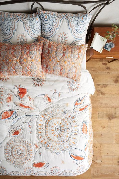 Kitula Quilt | Anthropologie Anthropologie Quilt, Bedroom Wall Design Ideas, Personal Bubble, Manifestation 2024, Pretty Interiors, Cheap Throw Pillows, Wall Design Ideas, Cute Bedding, Uni Room