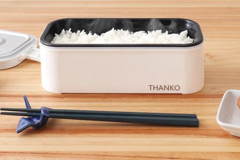 Japan-inspired kitchen appliances that are the epitome of minimalism, form and functionality! | Yanko Design Japanese Kitchen Gadgets, Japanese Sticky Rice, Astronaut Food, Japanese Inventions, Vegetable Dumplings, Ramen Restaurant, Japanese Bento, Japanese Rice, Japanese Kitchen