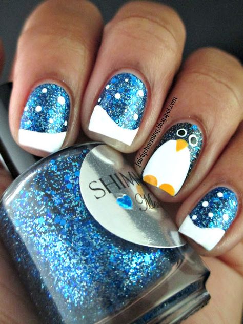 Yes, this is a Winter theme; but I have friends that are Penguin Enthusiasts, and simply HAD to Pin immediately! :)  Fairly Charming: A Shimmery Penguin Penguin Nails, Unghie Nail Art, Cute Christmas Nails, Christmas Nail Art Designs, Holiday Nail Art, Nails 2020, Winter Nail Art, Winter Nail Designs, Ideas Nails