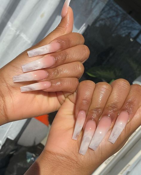 Boujee Aesthetic, Ombre Nail, Ombre Acrylic Nails, Nails Aesthetic, Nice Nails, Long Acrylic Nails Coffin, Exotic Nails, Nail Files, Bling Acrylic Nails