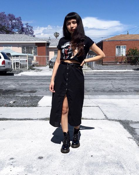 Enough Summer Outfit Ideas to Last You an Entire Season Goth Summer Outfits, Summer Goth Outfits, Outfit Ideas Black Women, Black Summer Outfits, Outfit Ideas Black, Cool Summer Outfits, Summer Outfit Ideas, Dark Outfits, Hipster Outfits