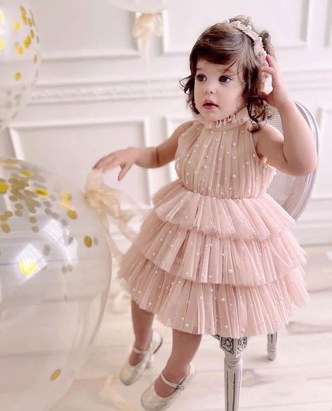 Kids Dress Pattern, Kids Fashion Dresses, Occassion Dress, Frocks For Babies, Baby Birthday Dress, Baby Girls Dresses, 1st Birthday Dresses, Kids Dress Collection