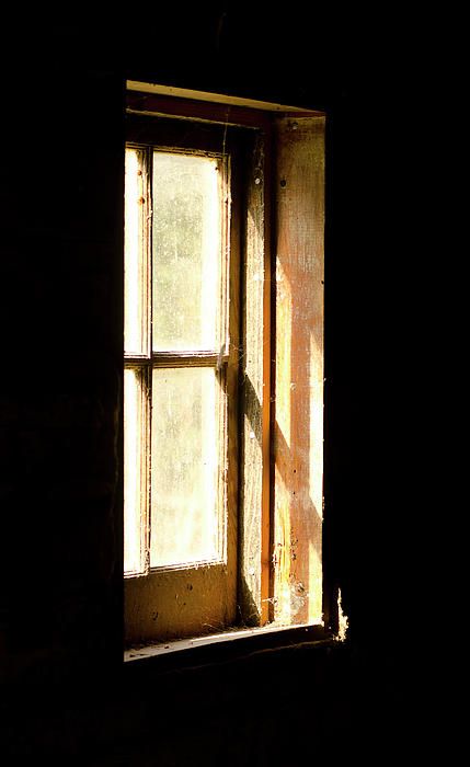 Hour Aesthetic, Light And Shadow Photography, Wisconsin Art, Shadow Photography, Window Light, Videos Youtube, Window View, A Level Art, Old Doors