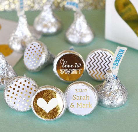 Can’t Think Of What To Give Your Wedding Guests? These Are Our Top 5 Favorite Wedding Favors! We’ll help you to decide what areas to focus on when searching for the perfect favor for your guests. #topfive #top5 #wedding #weddingfavors #weddingplanning Kisses Wedding Favors, Wedding Hershey Kisses, Personalized Hershey Kisses, Hersheys Kisses, Kiss Sticker, Love And Kisses, Hershey Kiss Stickers, Birthday Kiss, Kisses Candy