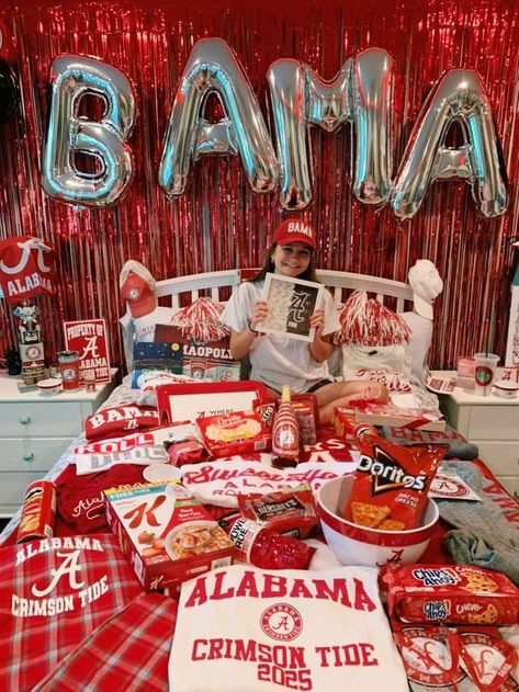 college graduation gifts │ college acceptance │ graduation gifts for ideas for her │ college graduation gifts for best friend │ college graduation gifts for daughter │ graduation gifts for high school graduation │ gifts for best friend │ graduation gifts for girlfriend │ graduation gifts for daughter │ University of Alabama │ Roll Tide Alabama Bed Party, Bama Bed Party, Bama Bound Graduation Party, College Bed Party Ideas, Bama Cheer, College Gift Guide, Graduation Gifts For High School, Graduation Gifts College, Alabama Crimson Tide Football Wallpaper