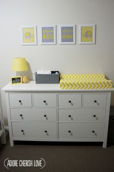 Yellow Changing Table, Gray Nursery Girl, Room Ideas For Girls, Yellow Nursery Decor, Sunshine Nursery, Changing Tables, Baby Room Ideas, Dream Big Little One