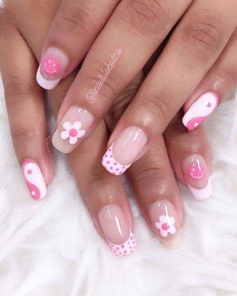 Summer Gel Nails Ideas Natural Nail, Cute Nails For Kids 9-10 Summer, Cute Nail Patterns, Mix Match Nails Short, Preppy Nail Ideas For Kids Short, Preppy Nails For Kids, Cute Short Nails Ideas Summer, Nail Ideas For 10 Yr, Cute Nails For Kids 7-8