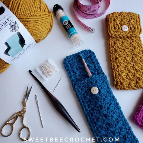 Crochet Makeup Brush Case, Crochet Pen Pouch, Crochet Pencil Case Free Pattern, Pencil Pouch Crochet, Crochet Pen Holder, Crochet Hook Holder Pattern, Crochet Hook Pouch, Crochet Hooks Case, Crochet Pencil Pouch