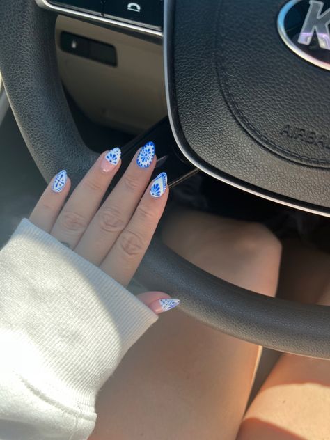 #nails #bluenails #coastal #naildesign #nailideas Costal Floral Nails, Blue Nails For Vacation, Coastal Grandmother Aesthetic Nails, Coastal Granddaughter Nails Aesthetic, Coastal Floral Nails, Coastal Nails Short, Coastal Nails Almond, Nail Inspo Coastal Granddaughter, Coastal Granddaughter Nail Ideas