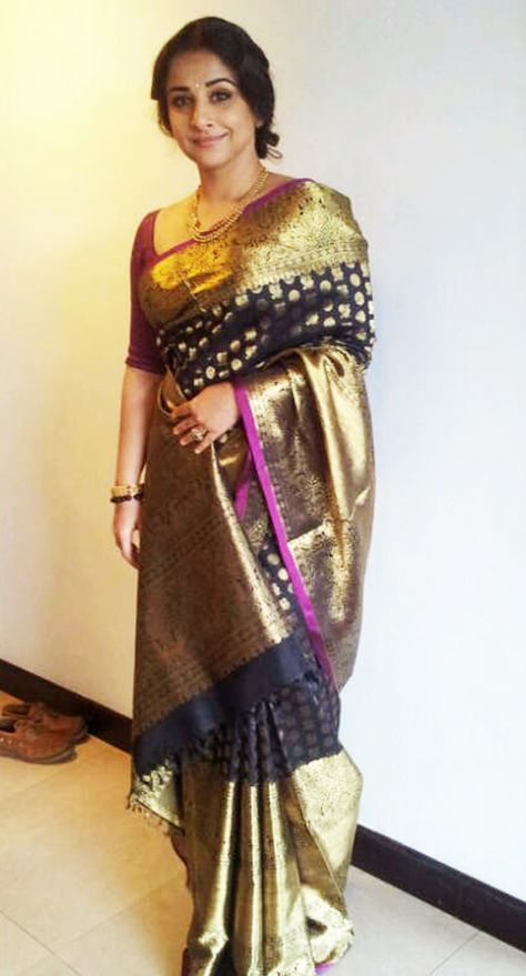 Vidya Balan in Gaurang Shah's saree Gaurang Shah Sarees, Vidya Balan Saree, Gaurang Shah, Golden Saree, Yami Gautam, Saree Jewellery, Vidya Balan, Indian Silk Sarees, Indian Bridal Wear