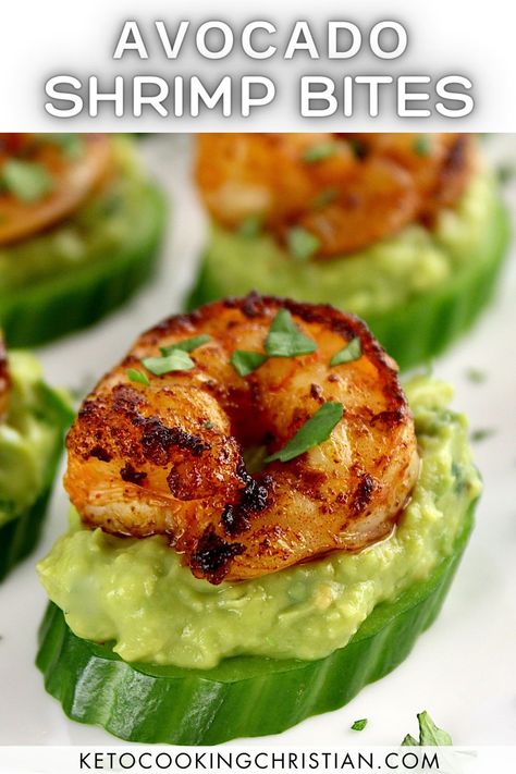 These Avocado Shrimp Bites feature tender shrimp seasoned with a flavorful chili lime sauce, served on a healthy dollop of creamy guacamole and crisp slices of cucumber. Shrimp Bites, Creamy Guacamole, Avocado Shrimp, Chili Lime Sauce, Keto Shrimp Recipes, Chili Lime Shrimp, Guacamole Ingredients, Avocado Health Benefits, Cucumber Bites