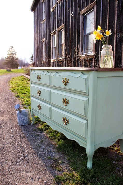 Bedroom With Chest Of Drawers, Mint Green Dresser, Mint Dresser, Green Milk Paint, Rustic Projects, Mint Paint, Provincial Dresser, Green Dresser, Refinish Furniture