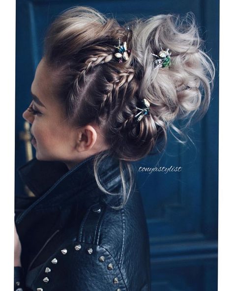 Rock N Roll Wedding Hairstyle, Bride Viking Hairstyles, Hippy Updo, Dress Down Wedding Attire, Wedding Hair With Glasses Brides, Edgy Bridesmaid Hair, Witchy Bridal Hair, Viking Wedding Hair Brides, Viking Hair Updo