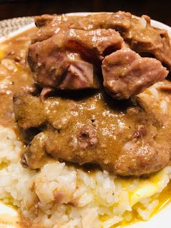 Recipe Momma: COUNTRY RIBS W/ GRAVY Country Style Pork Ribs With Gravy, Recipes With Country Style Ribs, Boneless Rib Recipes, Country Style Ribs In Crock Pot, Boneless Ribs Crockpot, Boneless Pork Ribs Crockpot, Pork Fingers, Country Style Pork Ribs Crock Pot, Pork Gravy Recipe