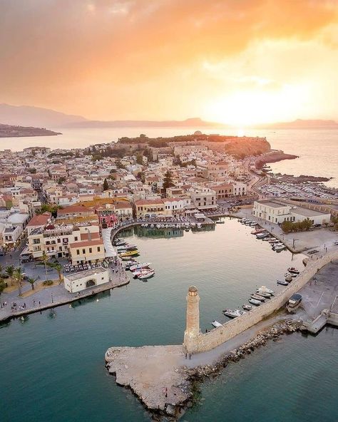 @visitgreeceguide #mykonosgreece #mykonosisland #lifestyle #luxury #Mykonos2021 #travelmykonos #mykonoshotels #yachtlife #mykonosvibes #vacationmode Rethymno Crete, Get Paid To Travel, Paid To Travel, Crete Island, Venice Travel, Greece Islands, Mykonos Greece, Instagram Travel, Crete Greece