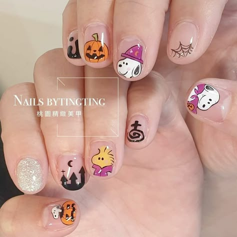 Snoopy Halloween Nails, Pretty Art Ideas, Snoopy Nails, Nail Halloween, Holloween Nails, Nails Pretty, Best Nails, Punk Nails, Pointed Nails