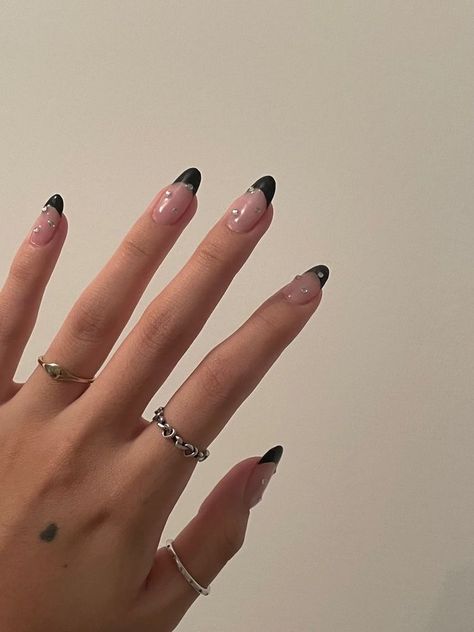 Black French Tip Nails With Gems Almond, Black Jeweled Nails, Black Tip Nails With Rhinestones, Black French Tip Chrome Nails, Black French With Rhinestones, Black Chrome French Tip, Black French Tip With Rhinestones, Black French Tip With Gems, Black French Tips With Rhinestones