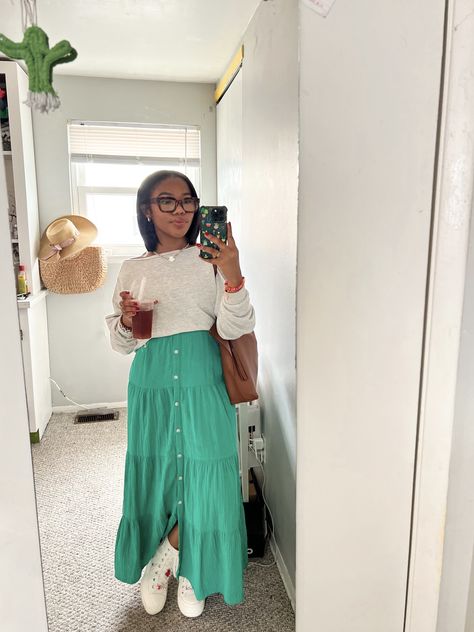 Modest Dress Black Women, Maxi Dress With Shirt On Top, Modest Clothes For Women, Maxi Skirt And Sneakers Outfit, Modest Dressing For Women, How To Dress Modestly, Modest But Cute Outfits, Maxi Skirt Outfit Modest, Modest Outfits For Church