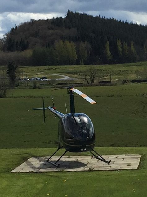 R22 Helicopter, Cavan Ireland, Robinson Helicopter, Private Helicopter, Luxury Helicopter, Airbus Helicopters, Bell Helicopter, Cool Dirt Bikes, Hot Wings