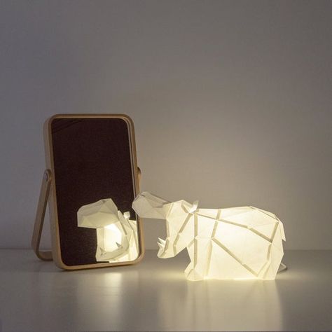 Paper Owls, Origami Art, Hippopotamus, African Safari, Led Light Bulbs, Paper Models, Colored Paper, Live Light, Baby Elephant