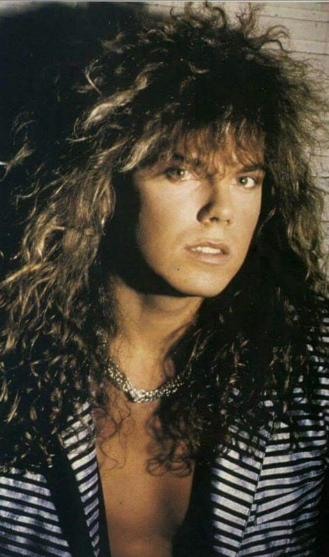 Joey tempest Jimi Jamison, Europe Band, Joey Tempest, The Final Countdown, Pop Rock Bands, Rock N’roll, Band Photos, Mötley Crüe, Jon Bon Jovi