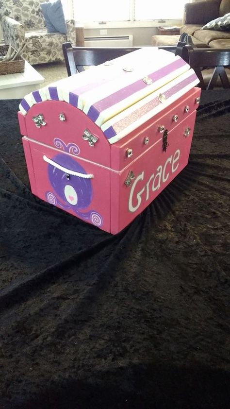 A Treasure Chest for One of My Little Treasures! Painted Treasure Chest, Treasure Chest Craft, Farm Decorations, Fun And Easy Diys, Trunk Makeover, Kids Craft Box, Box Painting, Chest Ideas, Hand Painted Wooden Box