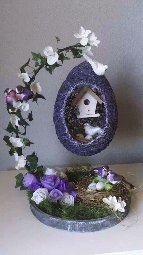 45 Festive Indoor Easter Decoration Ideas and Projects - HERCOTTAGE Diy – Velikonoce, Jute Crafts, Easter Images, Easter Projects, Egg Crafts, Easter Decorations Diy Easy, Easter Crafts Diy, Egg Art, Deco Floral