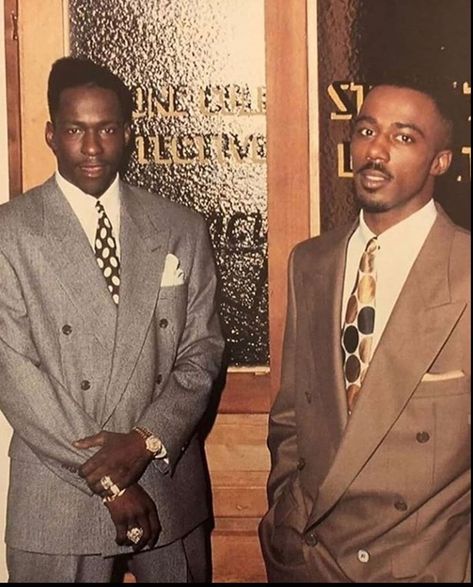 759 Likes, 12 Comments - Real RnB Singers 💙 (@tevin.ralph.tony) on Instagram: “Ralph and Bobby 💜💜💜💜 #ralphtresvant #ne4life #newedition  #90s #90smusic #90srnb #rnbmusic…” 90s Black Men, Ralph Tresvant, Unapologetically Black, 90s Men, 90s Hip Hop Fashion, Old School Music, New Jack, Black Entertainment, Vintage Black Glamour